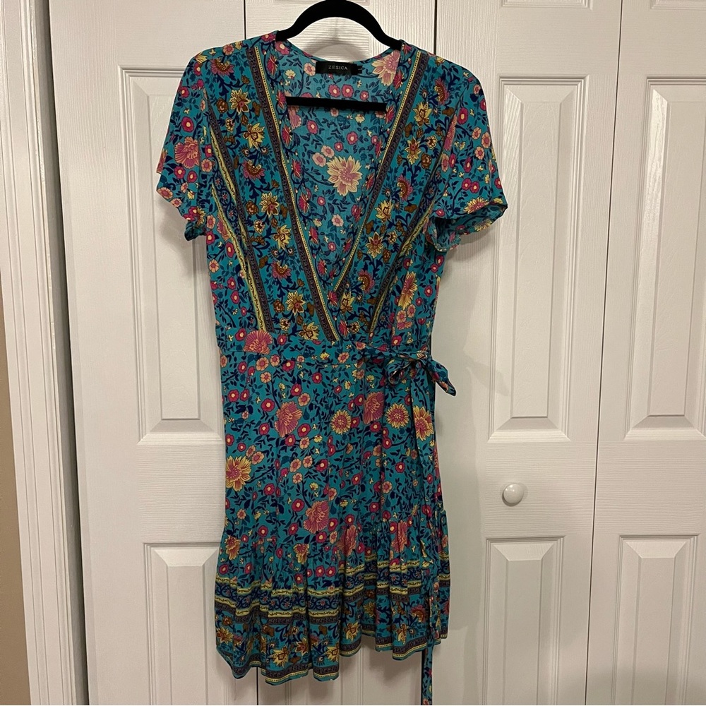 True wrap dress with ruffle hem